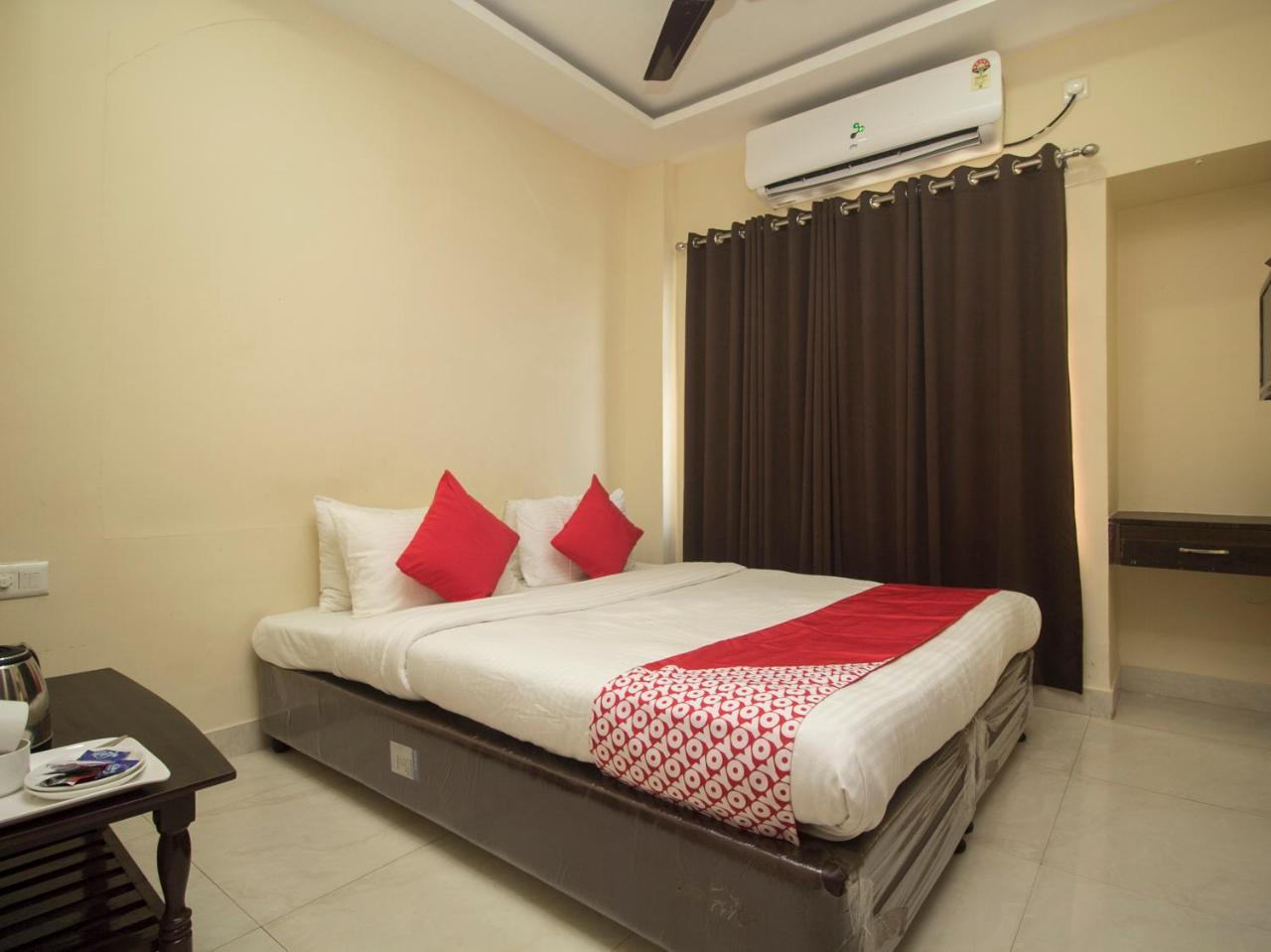 Hotel Mount View, Siliguri Exteriör bild