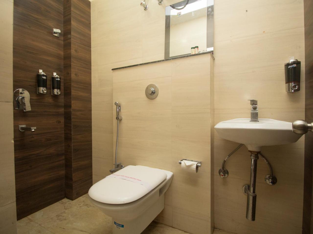 Hotel Mount View, Siliguri Exteriör bild