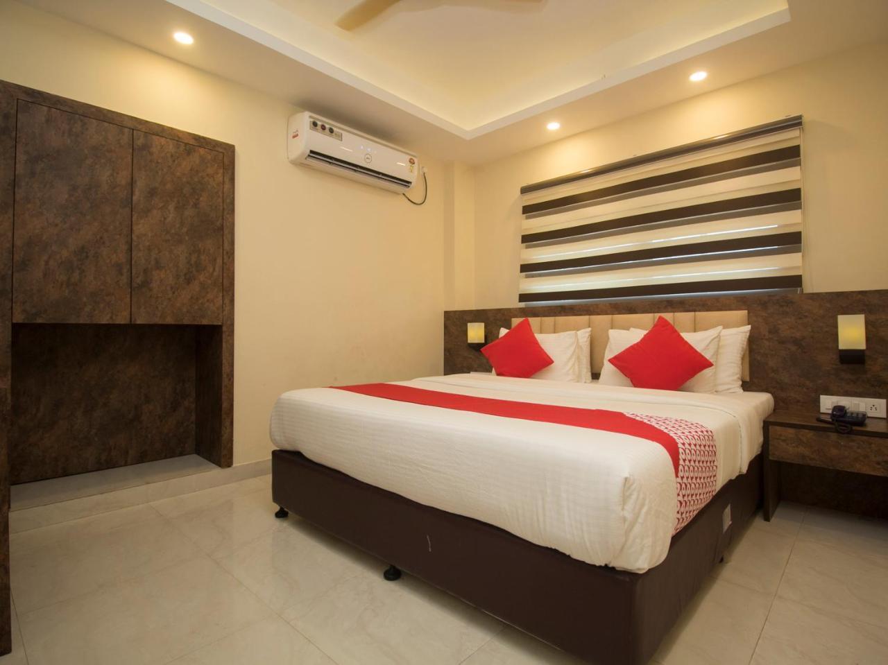 Hotel Mount View, Siliguri Exteriör bild