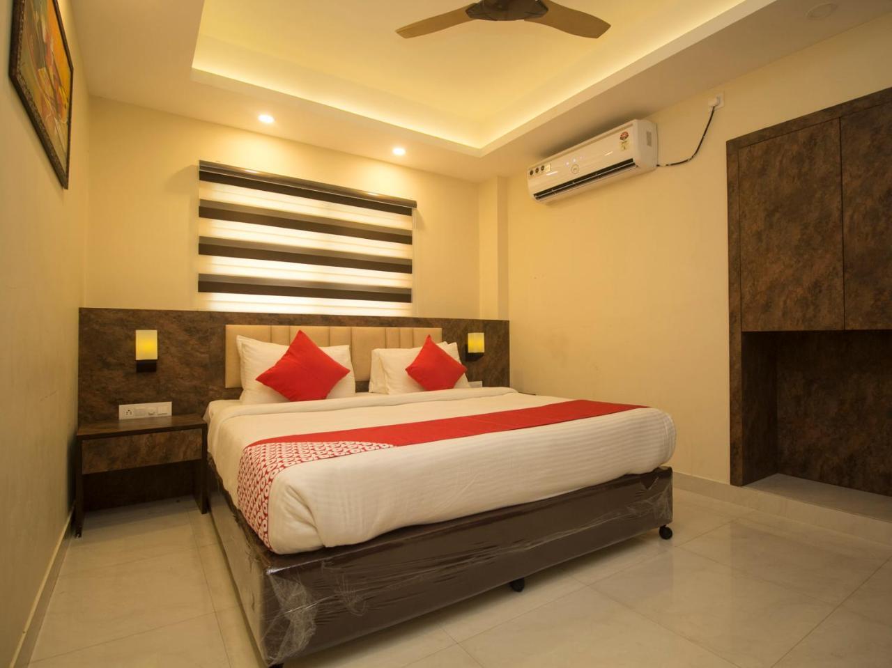 Hotel Mount View, Siliguri Exteriör bild